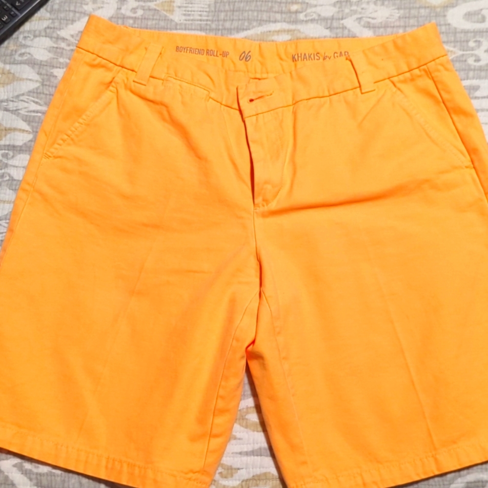 Gap shorts